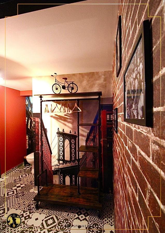 "The Speakeasy" Pub New Yorkais Centre Ville - Ideal Pro - Wifi Fibre - Retroprojecteur Cinema Saint-Etienne  Bagian luar foto