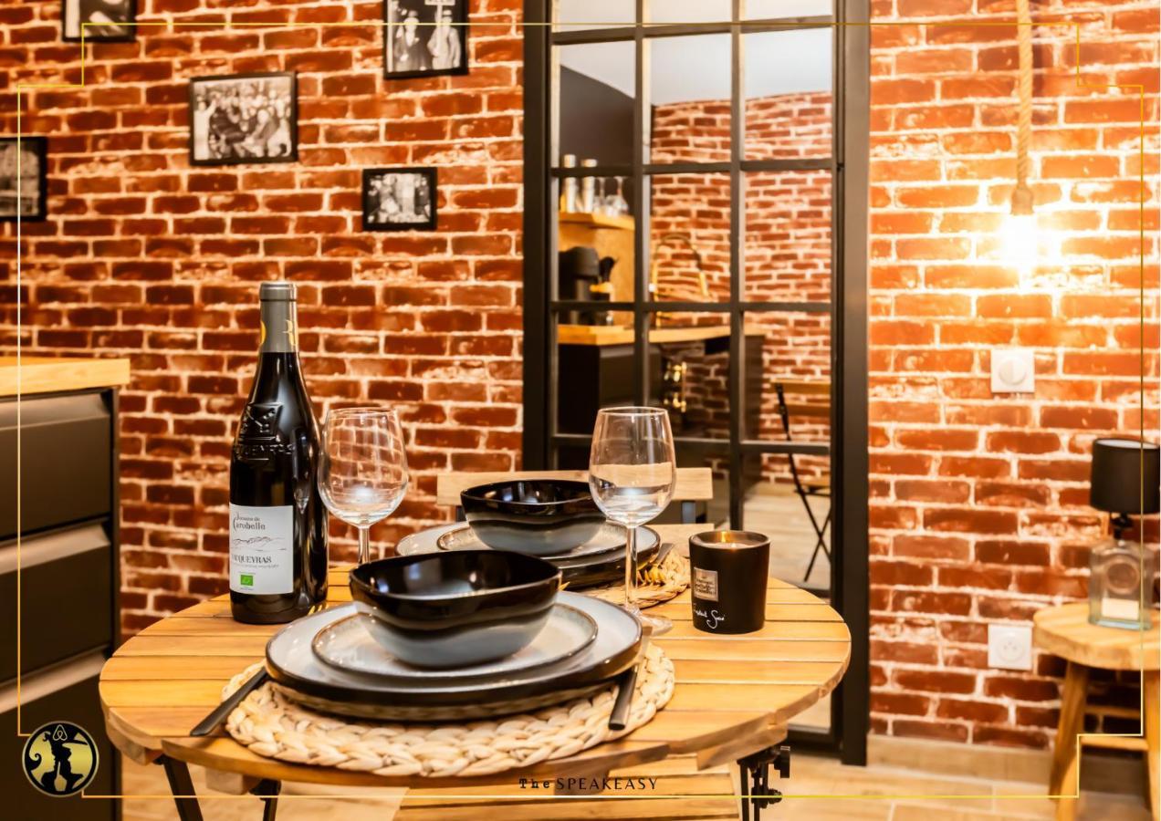 "The Speakeasy" Pub New Yorkais Centre Ville - Ideal Pro - Wifi Fibre - Retroprojecteur Cinema Saint-Etienne  Bagian luar foto